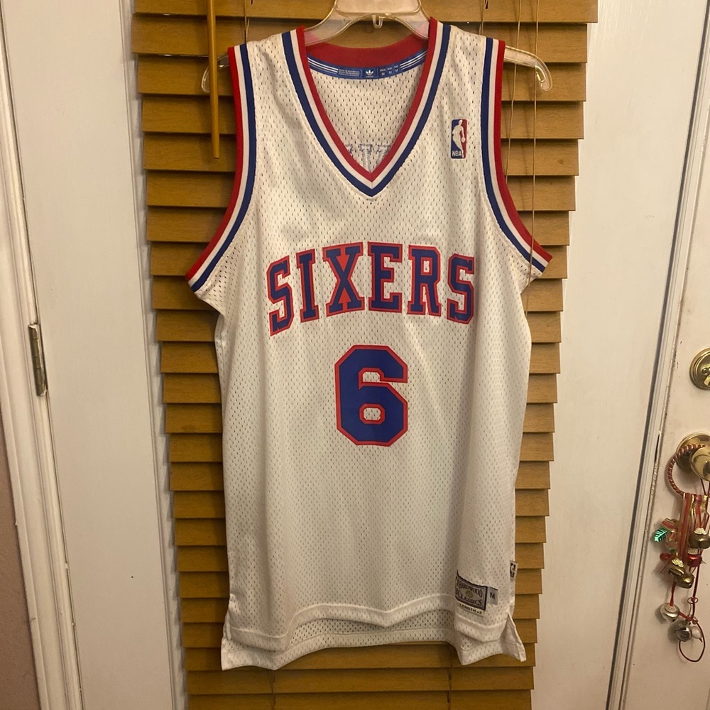 Philadelphia 76ers Julius Erving jersey